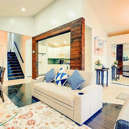 Furnished Family Home Near Toronto - Great Location Game Room - Backyard - Parking & Self Checkin Pickering Dış mekan fotoğraf